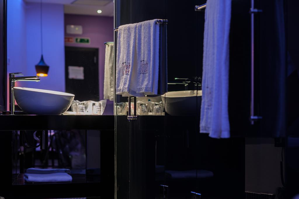 Hotel Loob Madrid (Adults Only) Torrejón de Ardoz Стая снимка