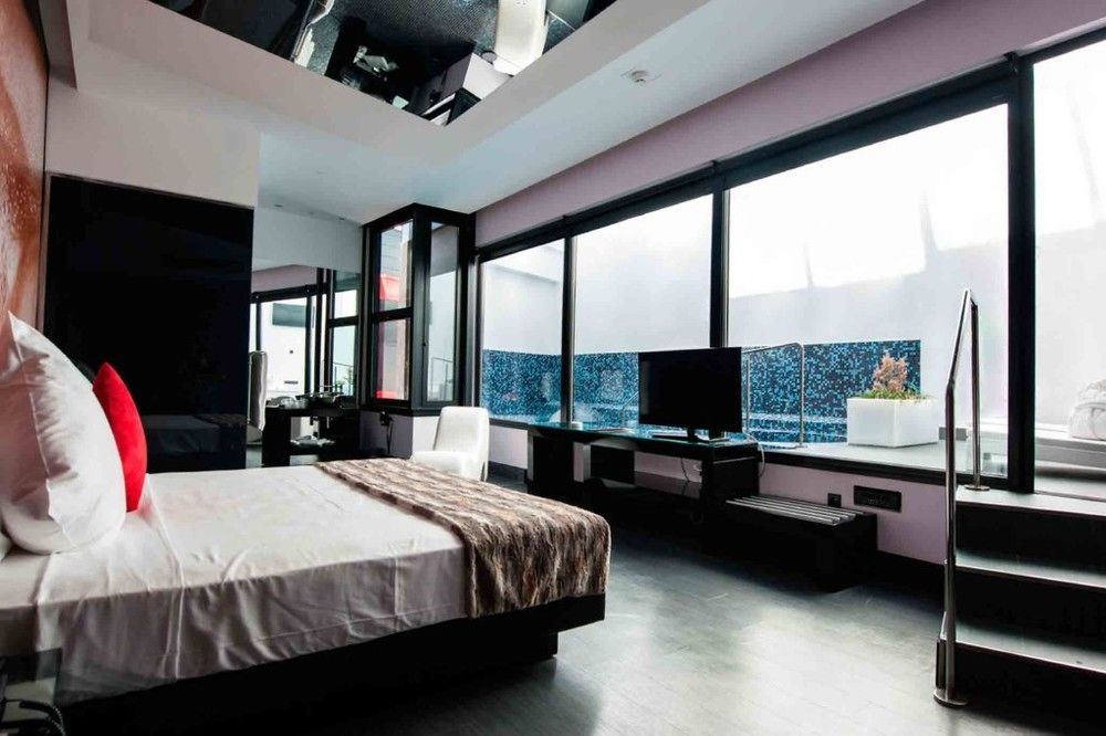 Hotel Loob Madrid (Adults Only) Torrejón de Ardoz Екстериор снимка