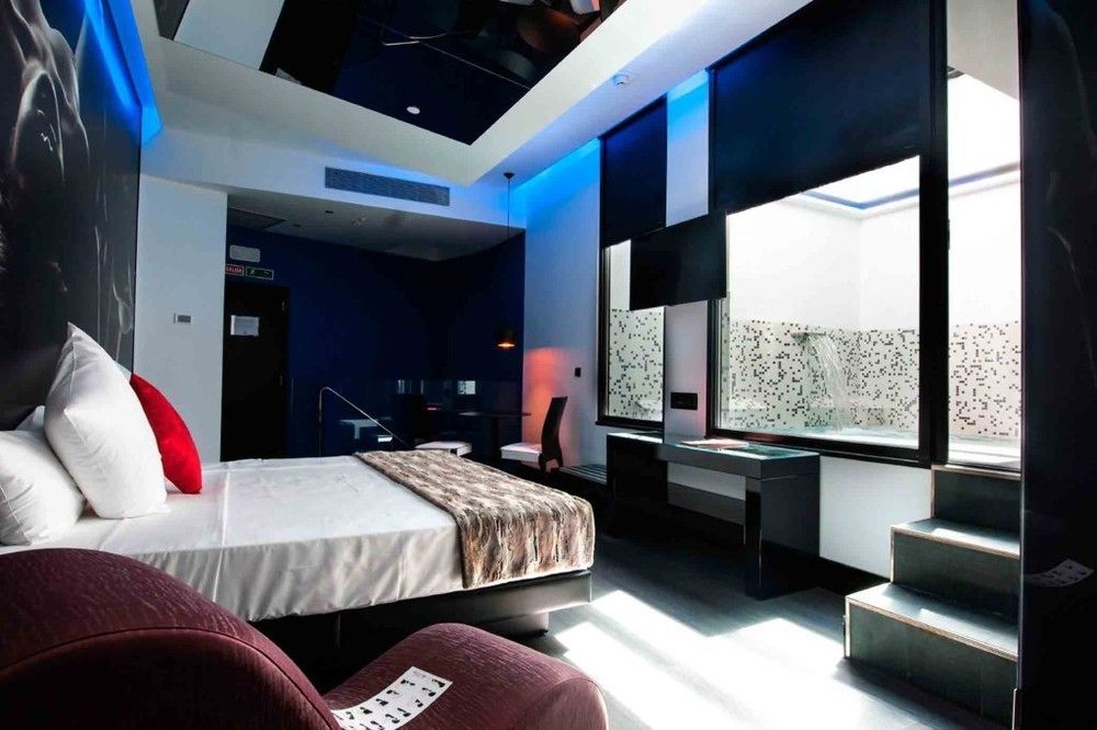Hotel Loob Madrid (Adults Only) Torrejón de Ardoz Екстериор снимка